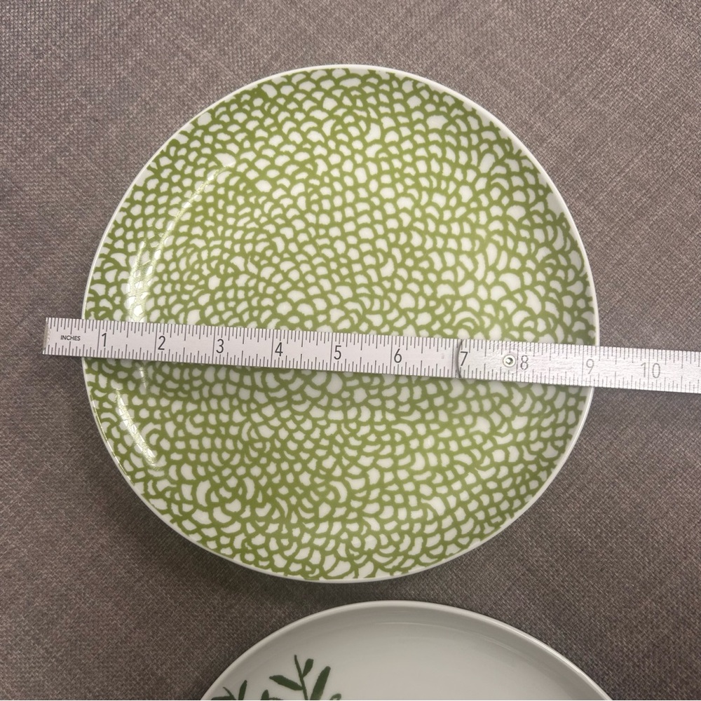 WEST ELM 3-pcs Green and White Botanical Dinnerware Set #0725257 - Picture 7 of 10